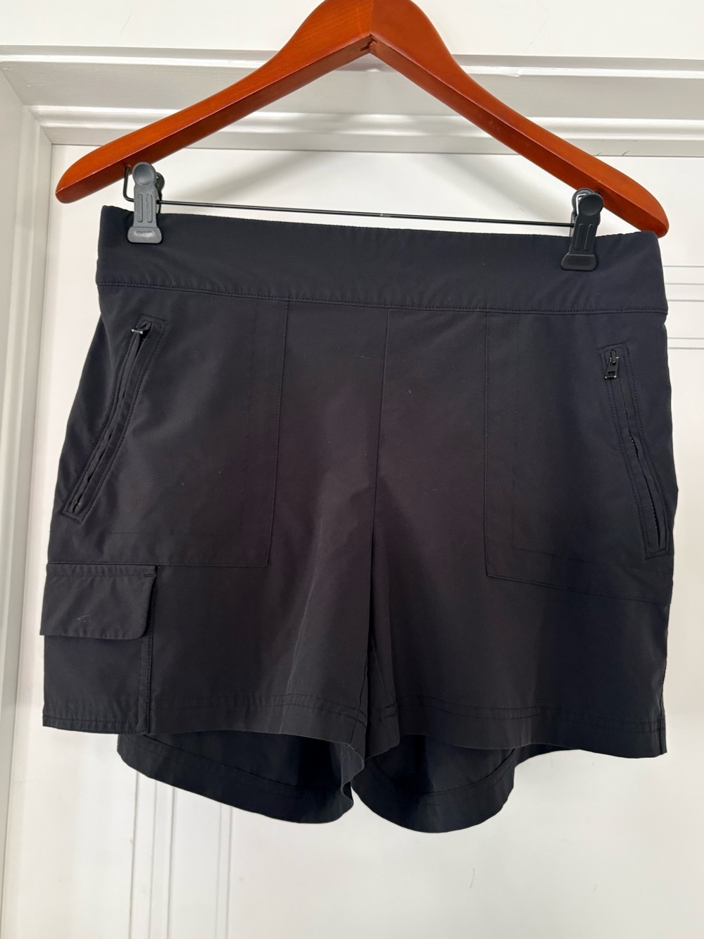 Athleta Pull-On Black Shorts